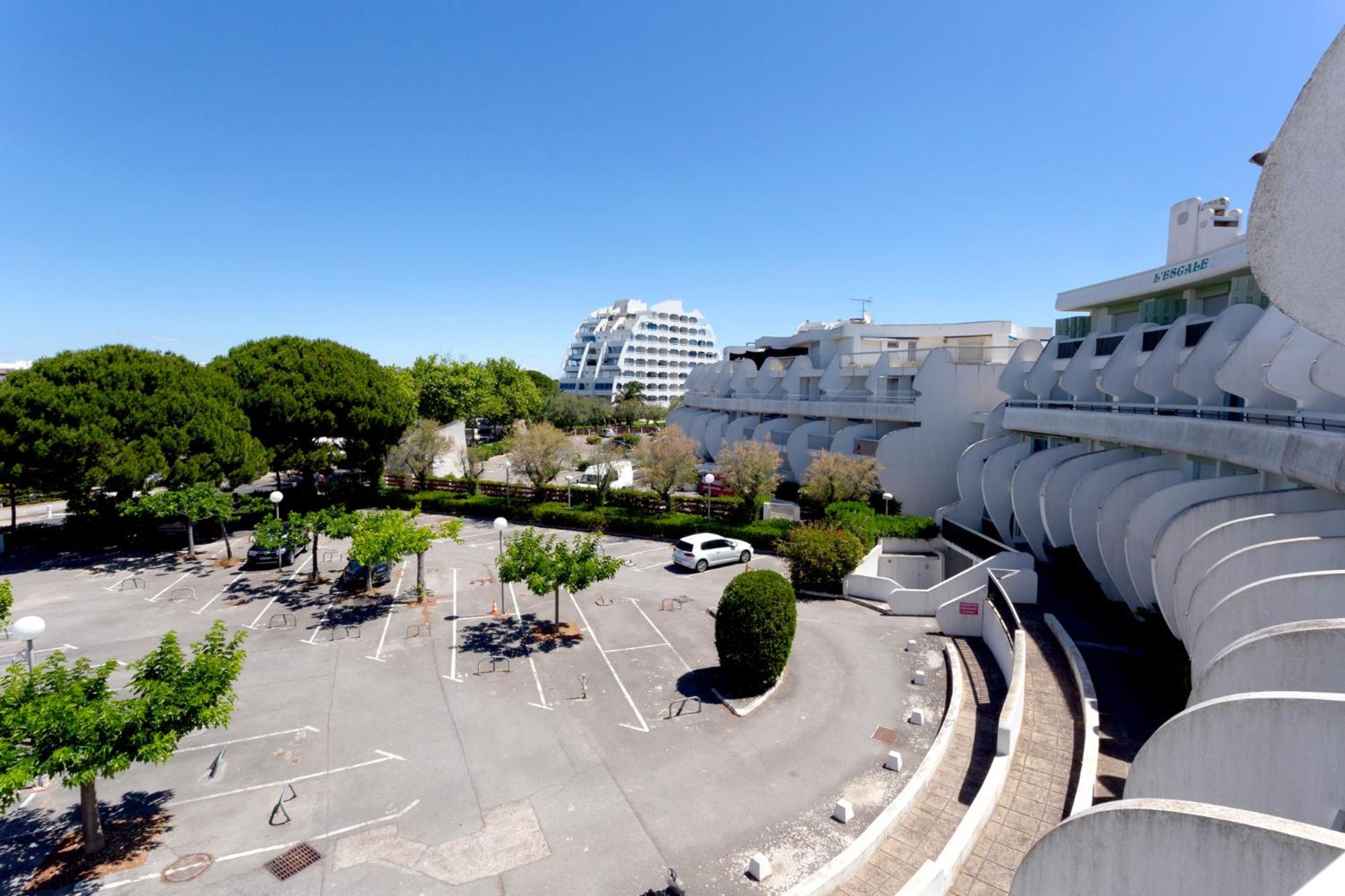 Chez Fabienne - Superbe Appartement Avec Vue Sur La Mer Et Parking La Grande-Motte Esterno foto