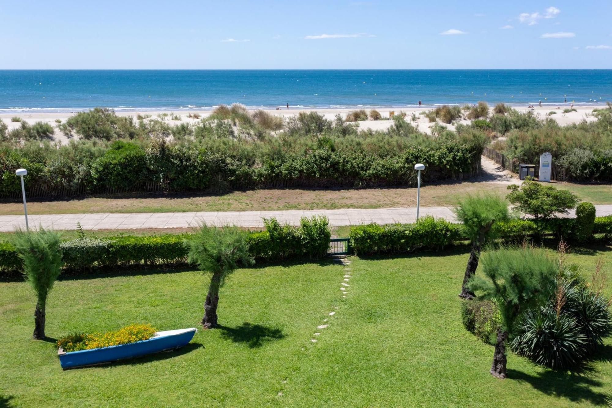 Chez Fabienne - Superbe Appartement Avec Vue Sur La Mer Et Parking La Grande-Motte Esterno foto